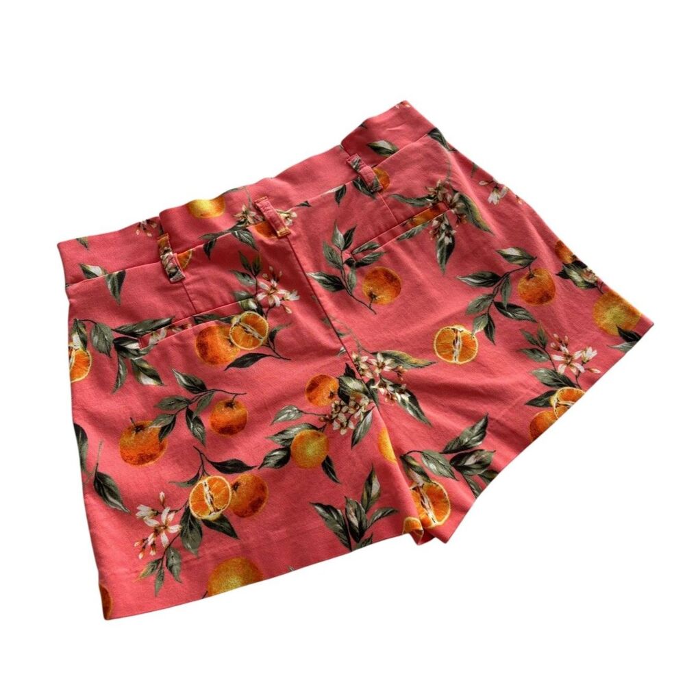 LOFT Size 10P Coral Floral Pleated Summer Shorts with Orange Print - Picture 2 of 5